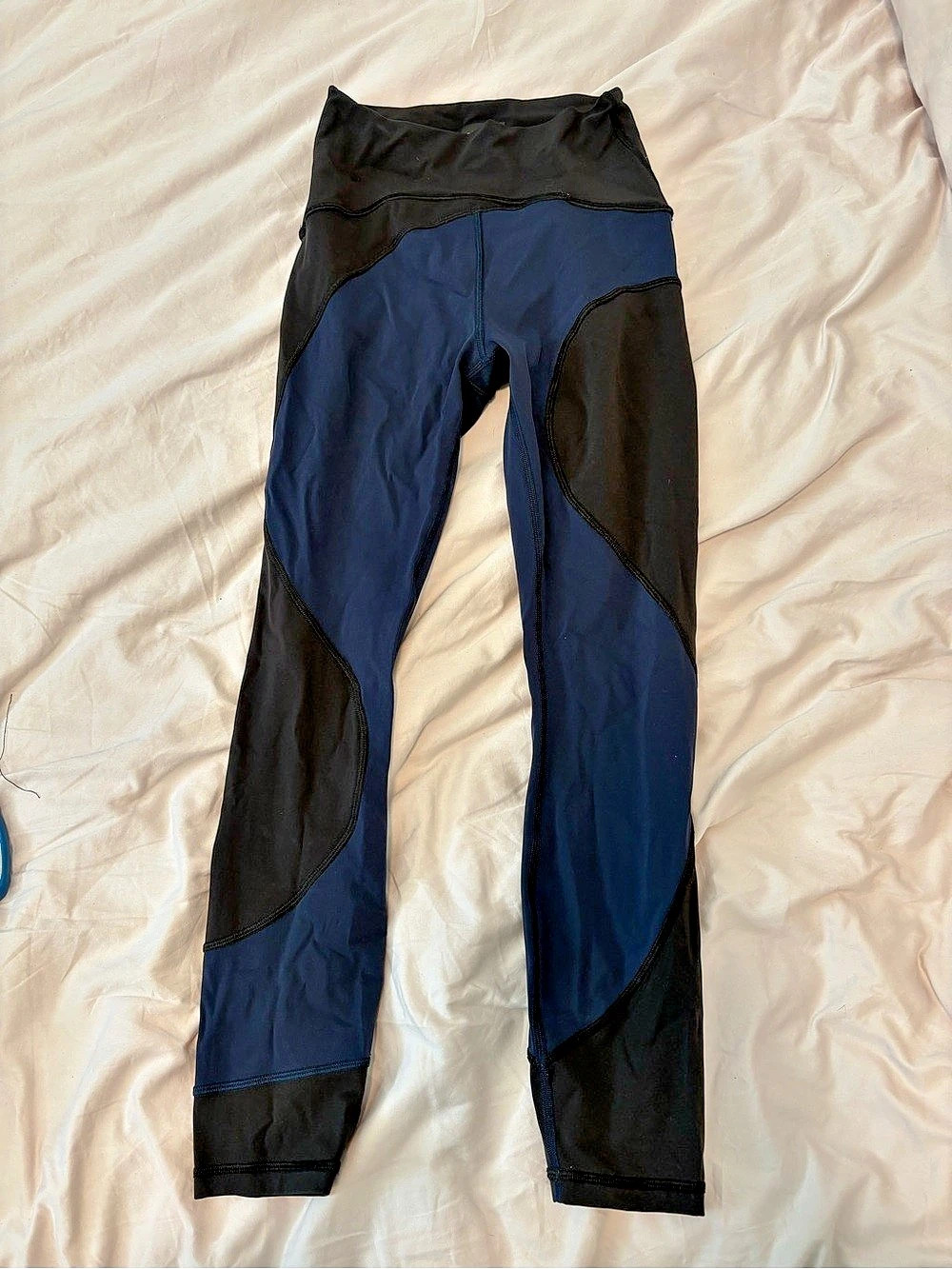 lululemon Inner Expanse Tight (*lululemon x Roksanda) ) Leggings Blue & Black